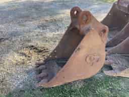 CP 24″ Bucket – Indiana