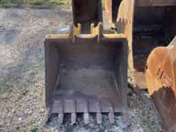 Case 580 36″ bucket – Indiana