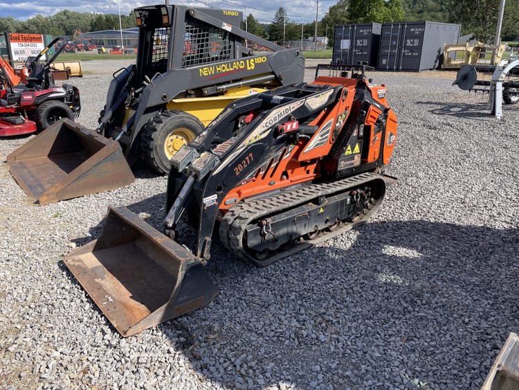Cormidi c1500 mini track loader