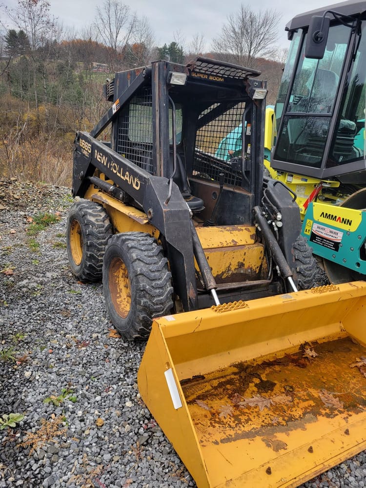 NEW HOLLAND LX665 TURBO- DUBOIS