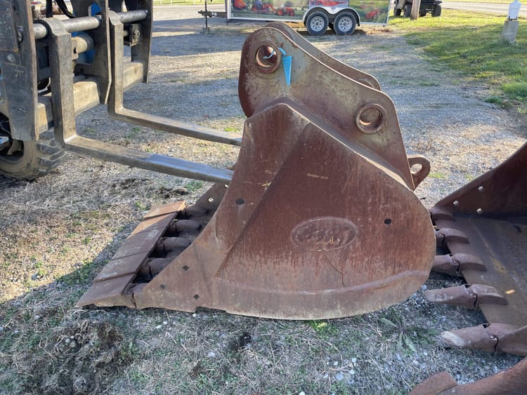 Geith DX180 36″ Bucket – Indiana