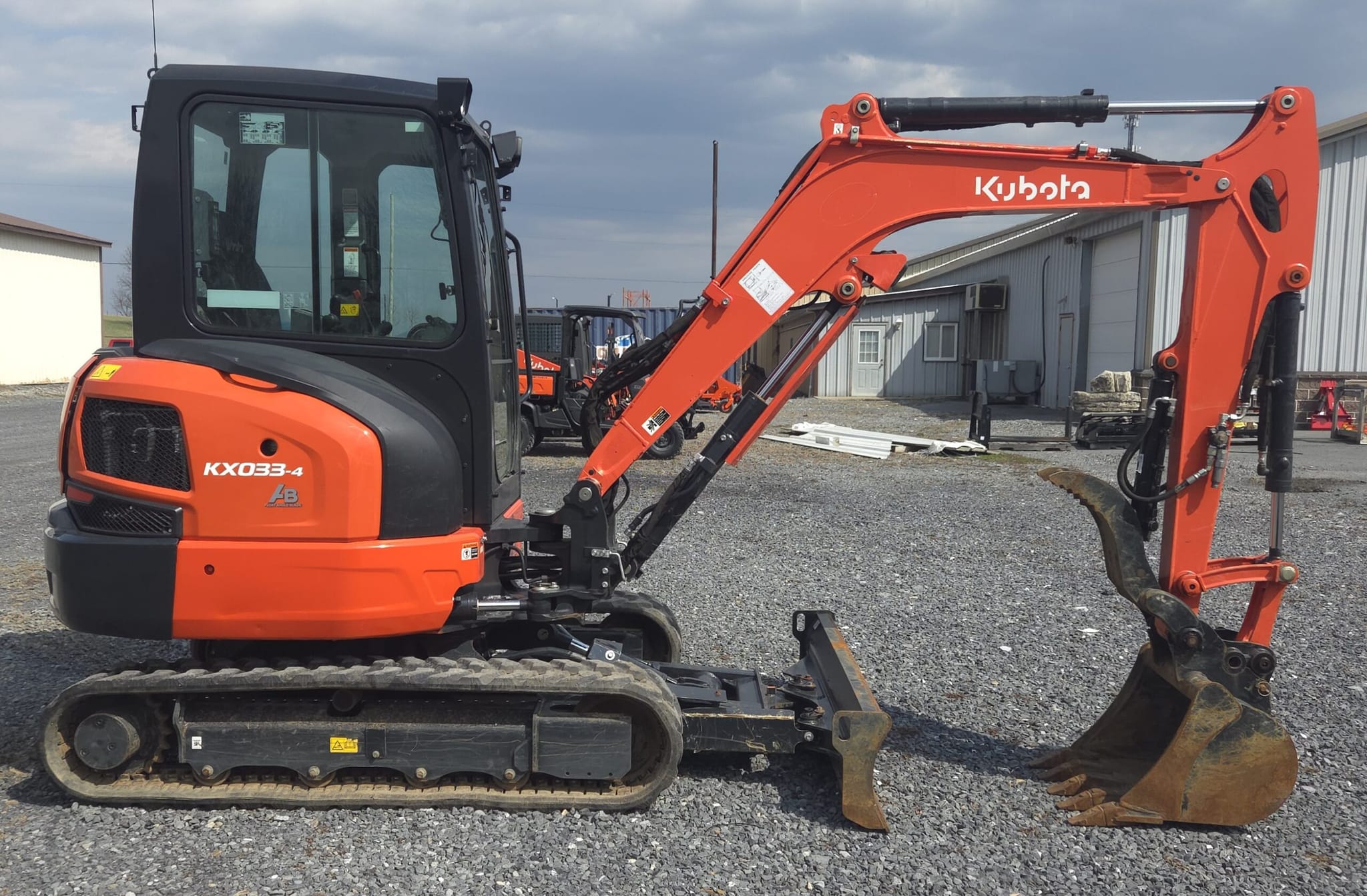 USED 2024 KUBOTA KX033-4R3A EXCAVATOR – STATE COLLEGE