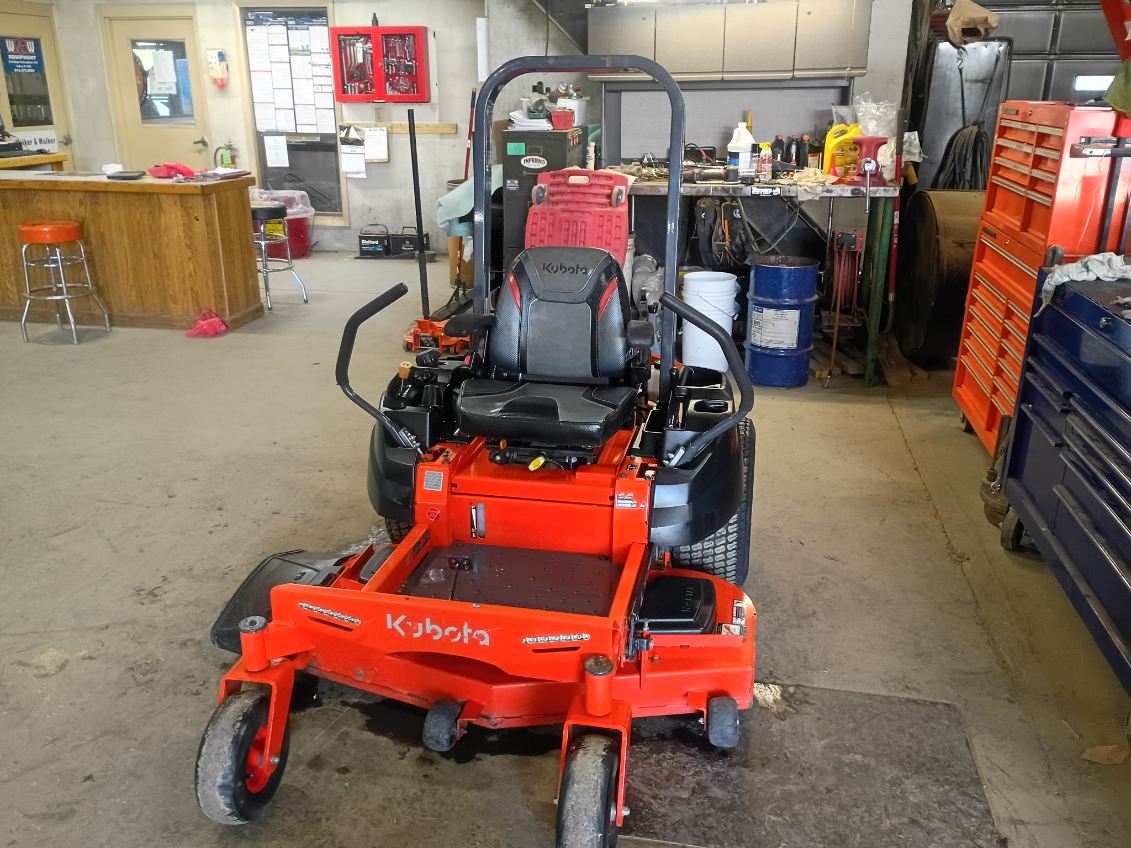 KUBOTA Z121SKH-48- DUBOIS - Walker & Walker Equipment